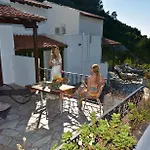 Hovolo Aparthotel 3*