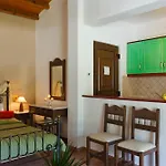 Hovolo Aparthotel