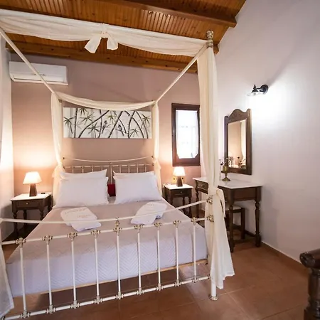 Hovolo 3*