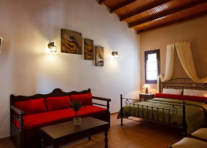 Hovolo Aparthotel 3*