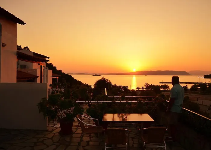 Hovolo Aparthotel Neo Klima